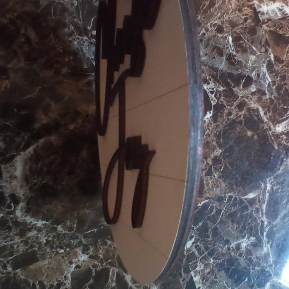 Handmade 'Choose Joy' Sign 8 Inch Round Wood - Picture 3 of 4